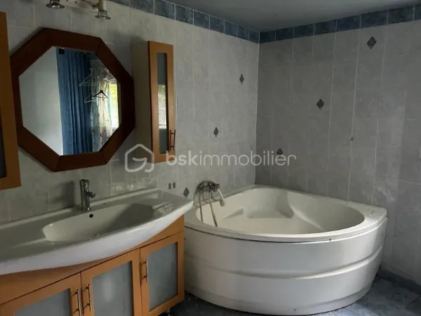Maison avec grand terrain, à rénover, Formerie, photo 2