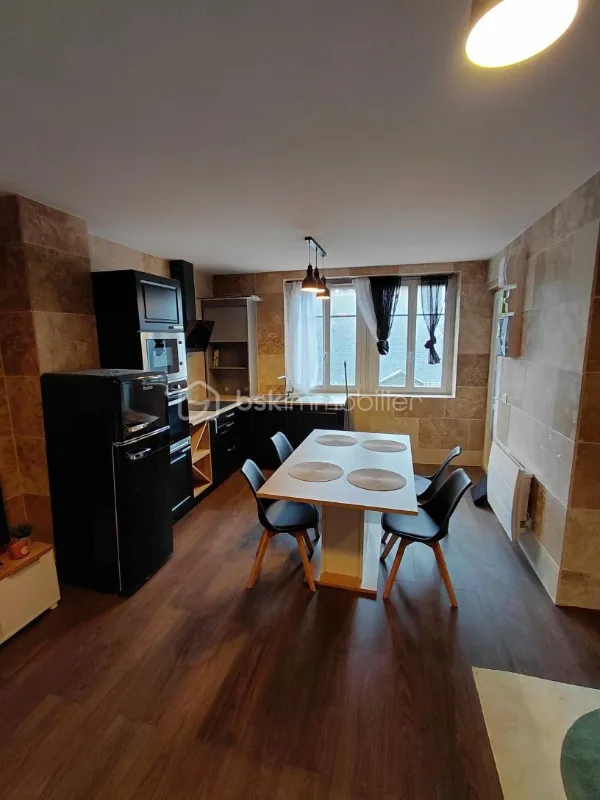 2 pièces entièrement rénové, Rue Saint-Jacques, Dieppe